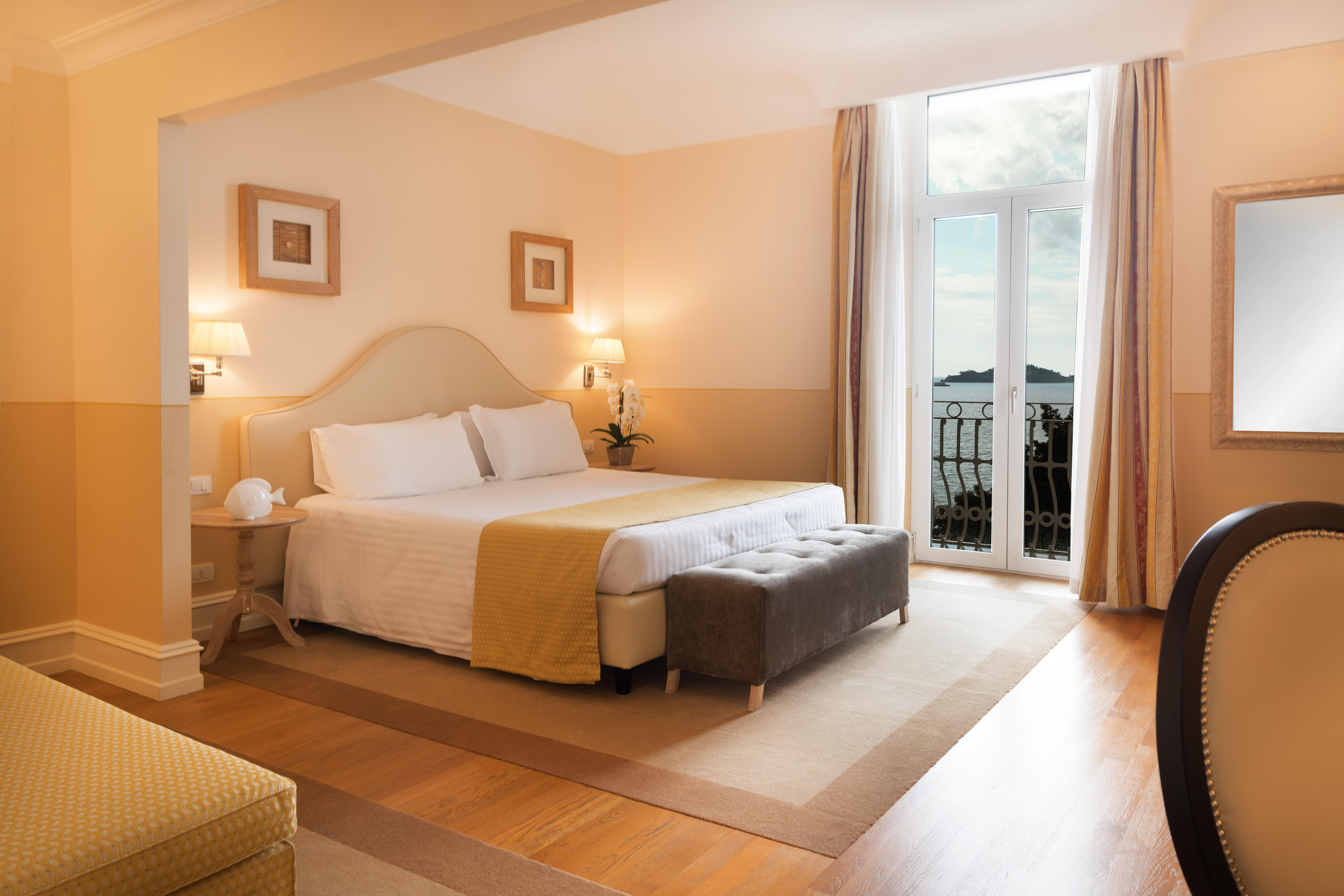 Grand Hotel Bristol Spa Resort, By R Collection Hotels Rapallo Esterno foto A room at the hotel
