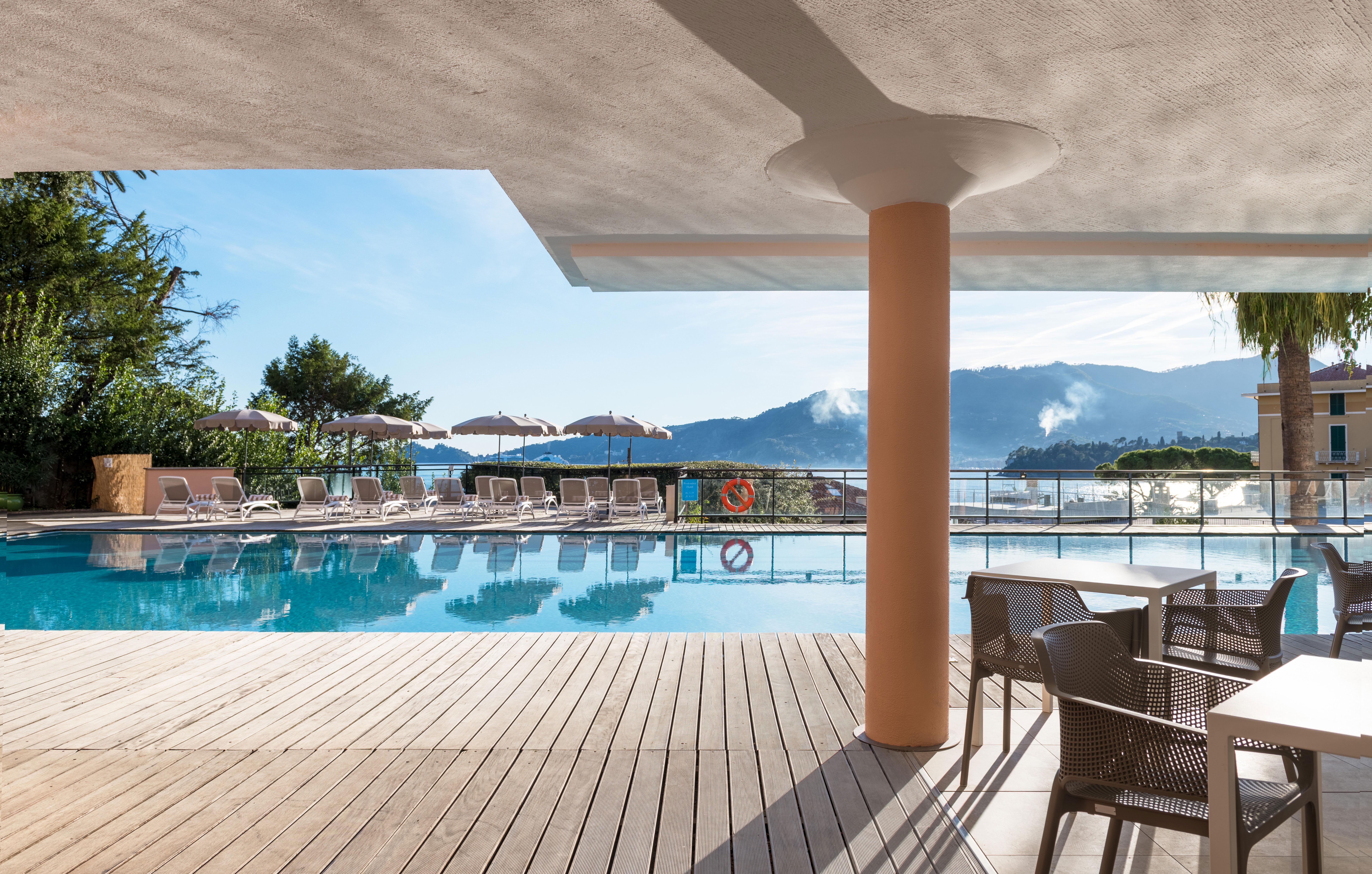 Grand Hotel Bristol Spa Resort, By R Collection Hotels Rapallo Esterno foto The pool at the Hotel Alexandra