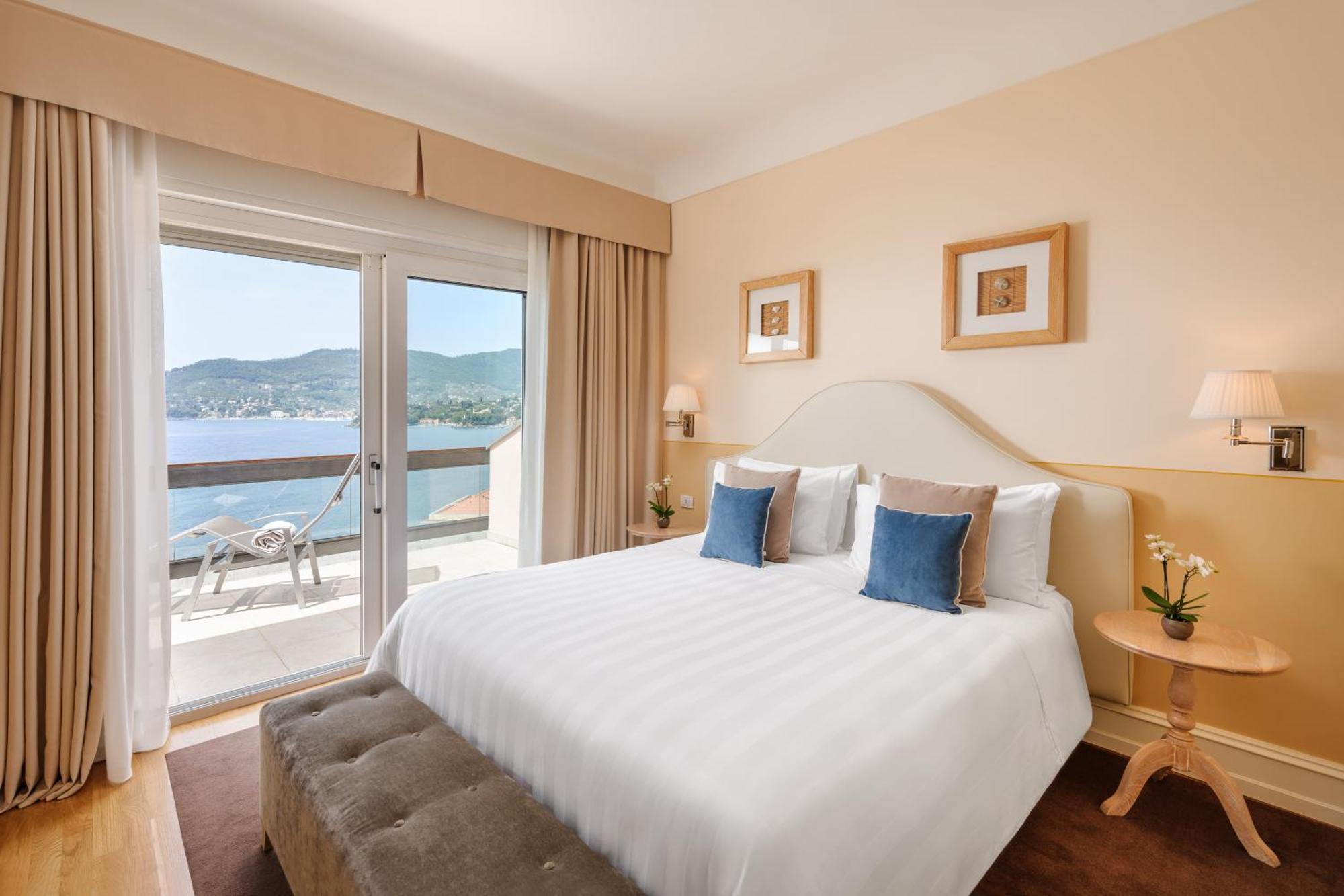 Grand Hotel Bristol Spa Resort, By R Collection Hotels Rapallo Esterno foto A bedroom at the hotel